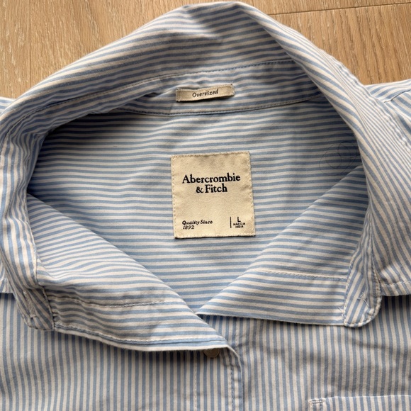 Abercrombie boxy button up shirt - Picture 2 of 2